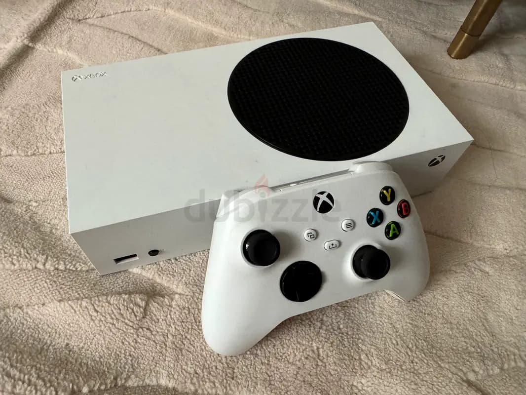 Xbox Series S White with Controller and Power Cord